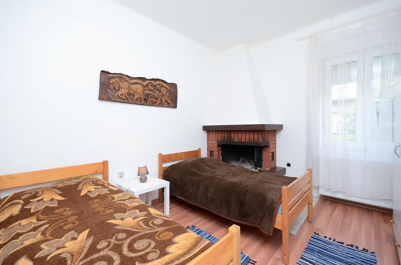 Apartments Andrijana غييكا المظهر الخارجي الصورة